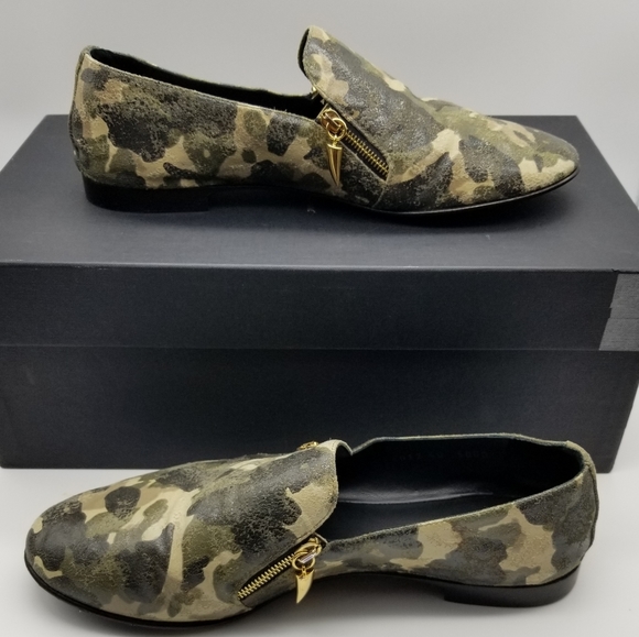 Exquisite Giuseppe Zanotti Camo Loafers Size US 7 - Picture 3 of 8